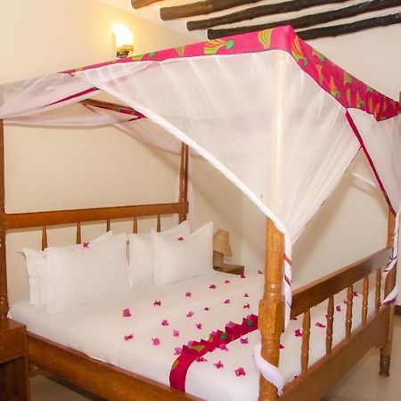 Zanpalm Boutique Hotel Michamvi Kae Ngoại thất bức ảnh